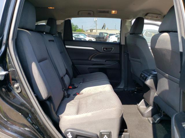 Photo 11 from auction – 2018 TOYOTA HIGHLANDER with VIN 5TDZARFH4JS038450