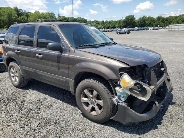 Photo 4 from auction – 2006 FORD ESCAPE XLT with VIN 1FMYU93126KD55583