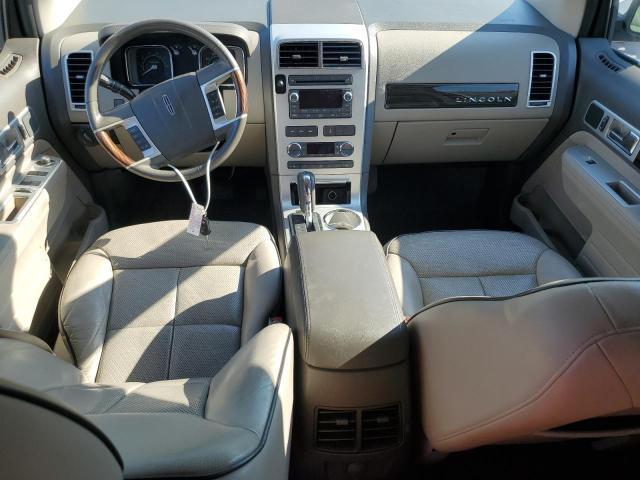 Photo 8 from auction – 2010 LINCOLN MKX with VIN 2LMDJ8JC9ABJ23012