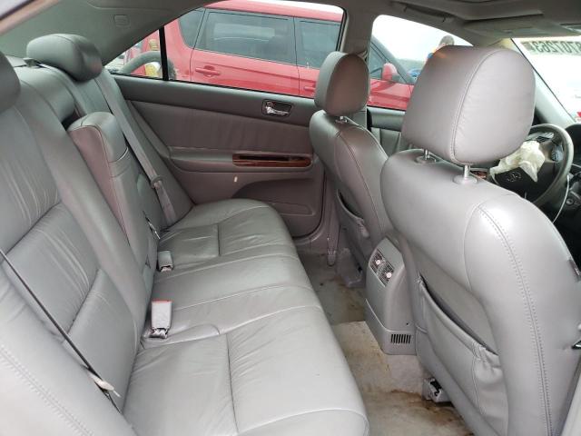 Photo 10 from auction – 2004 TOYOTA CAMRY LE with VIN 4T1BF30K14U587541