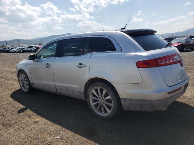 Photo 2 from auction – 2010 LINCOLN MKT with VIN 2LMHJ5AT9ABJ50453
