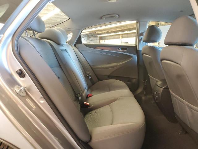 Photo 10 from auction – 2013 HYUNDAI SONATA HYB with VIN KMHEC4A48DA093304