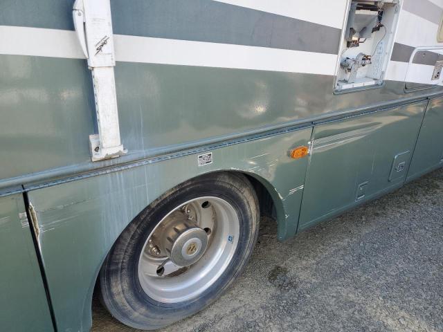 Photo 9 from auction – 1998 FREIGHTLINER CHASSIS X with VIN 4UZ6XFBC7WC908710