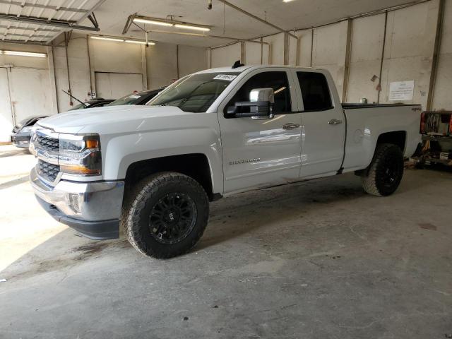 CHEVROLET SILVERADO 2017 with VIN 1GCVKREC8HZ377240 - Photo from auction