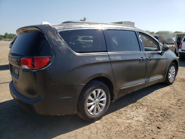Photo 3 from auction – 2017 CHRYSLER PACIFICA T with VIN 2C4RC1BG9HR564455