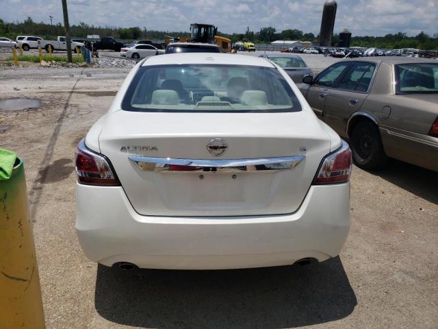 Photo 6 from auction – 2015 NISSAN ALTIMA 2.5 with VIN 1N4AL3AP2FN318082