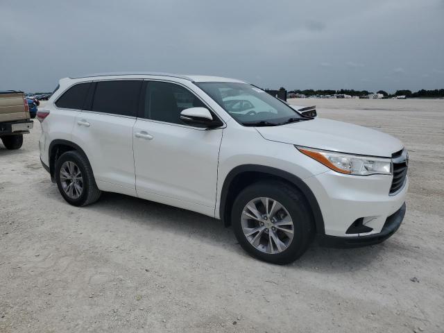Photo 4 from auction – 2015 TOYOTA HIGHLANDER with VIN 5TDJKRFH4FS134483