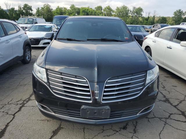 Photo 5 from auction – 2017 LINCOLN MKT with VIN 2LMHJ5NK6HBL00188