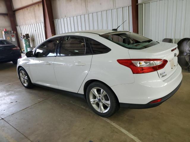 Снимка 2 от търг – 2014 FORD FOCUS SE с VIN 1FADP3F29EL390244