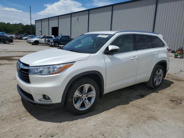 TOYOTA HIGHLANDER 2015 with VIN 5TDDKRFH8FS212308 - Photo from auction