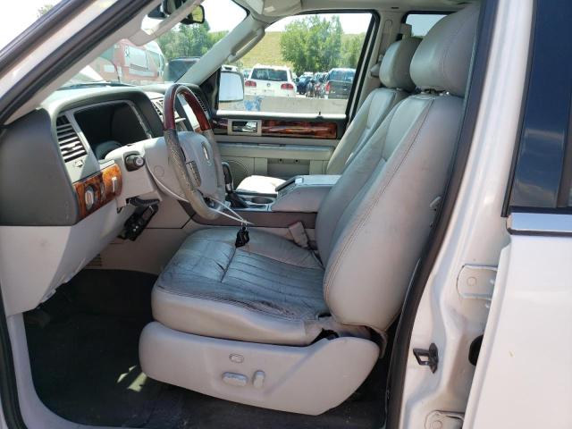 Photo 7 from auction – 2004 LINCOLN NAVIGATOR with VIN 5LMFU27R84LJ43838