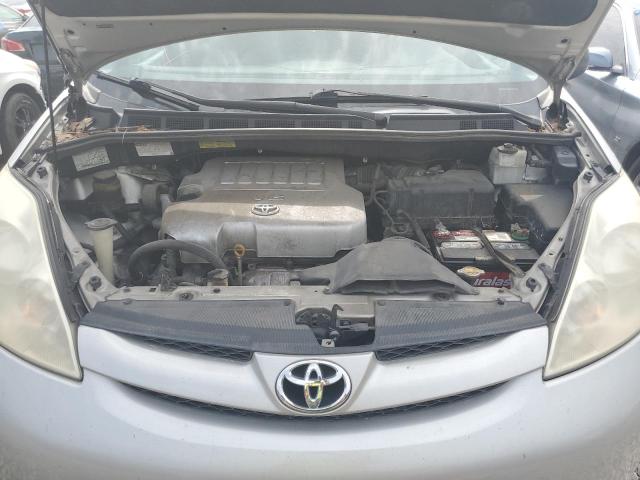 Photo 12 from auction – 2010 TOYOTA SIENNA CE with VIN 5TDKK4CC1AS315260