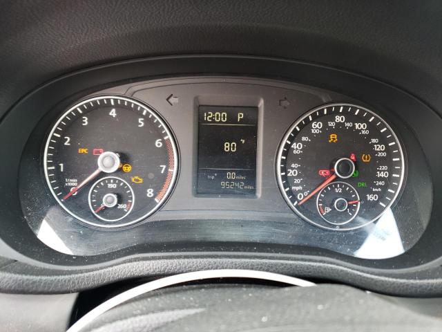 Photo 9 from auction – 2014 VOLKSWAGEN PASSAT S with VIN 1VWAT7A35EC059366