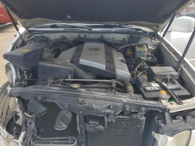 Photo 12 from auction – 2003 LEXUS LX 470 with VIN JTJHT00W833528125