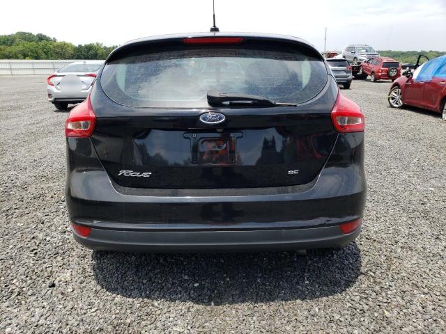 Zdjęcie 6 z aukcji – 2017 FORD FOCUS SE z VIN 1FADP3K26HL231336