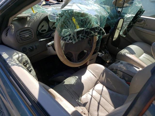 Photo 8 from auction – 2005 CHRYSLER TOWN & COU with VIN 2C8GP54L25R122317