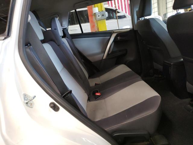 Photo 10 from auction – 2015 TOYOTA RAV4 XLE with VIN 2T3RFREV8FW268121