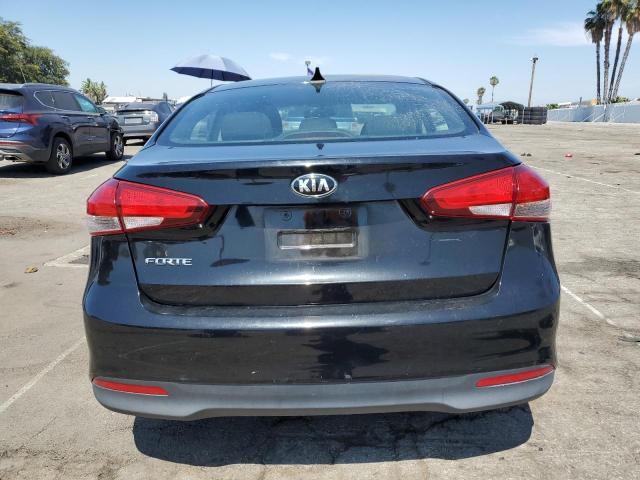 Photo 6 from auction – 2017 KIA FORTE LX with VIN 3KPFK4A70HE062413
