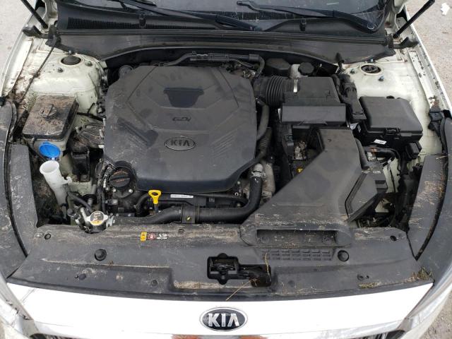 Photo 11 from auction – 2017 KIA CADENZA PR with VIN KNALC4J19H5067971