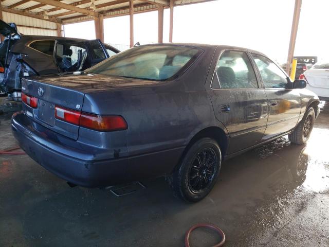 Photo 3 from auction – 1998 TOYOTA CAMRY with VIN 4T1BG22K2WU285800