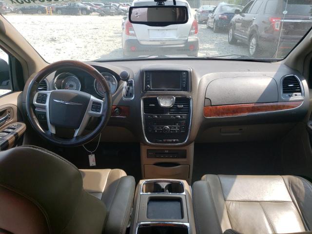 Photo 8 from auction – 2015 CHRYSLER TOWN & COU with VIN 2C4RC1GGXFR620487