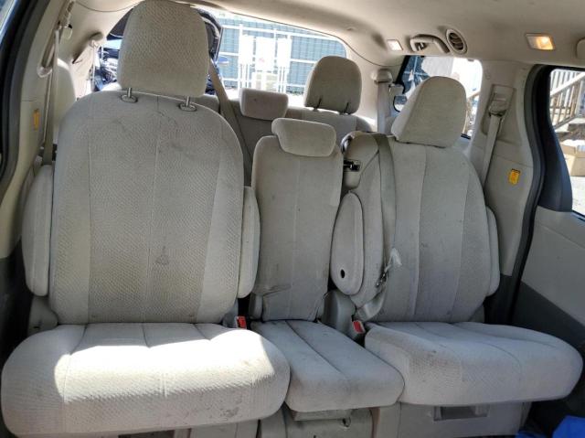 Photo 11 from auction – 2013 TOYOTA SIENNA LE with VIN 5TDKK3DCXDS281994