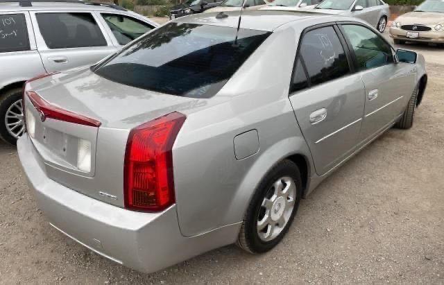 Zdjęcie 4 z aukcji – 2004 CADILLAC CTS z VIN 1G6DM577X40162720