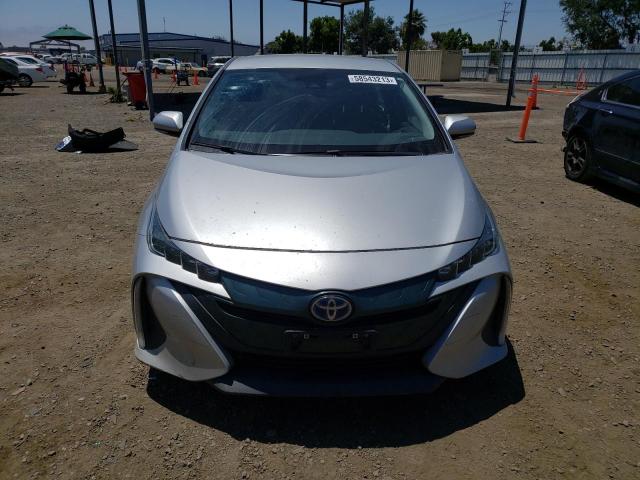 Photo 5 from auction – 2018 TOYOTA PRIUS PRIM with VIN JTDKARFP0J3076283
