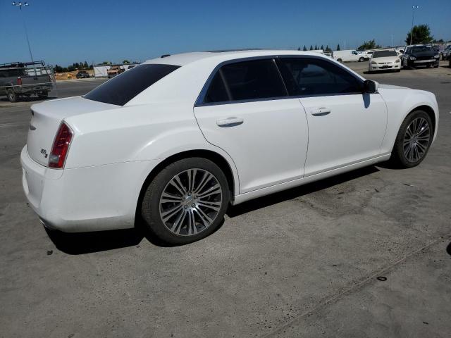 Photo 3 from auction – 2013 CHRYSLER 300 S with VIN 2C3CCABT0DH682918
