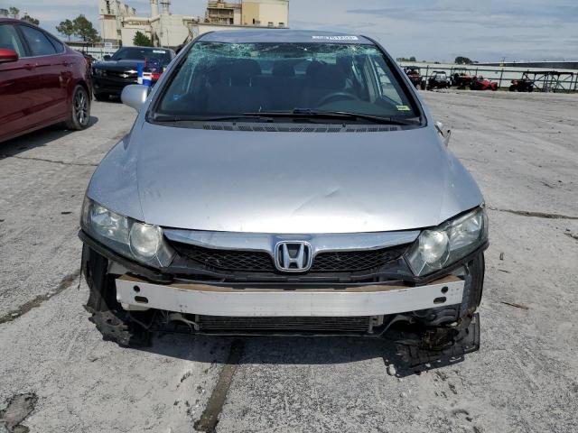Photo 5 from auction – 2010 HONDA CIVIC LX with VIN 19XFA1F55AE079576