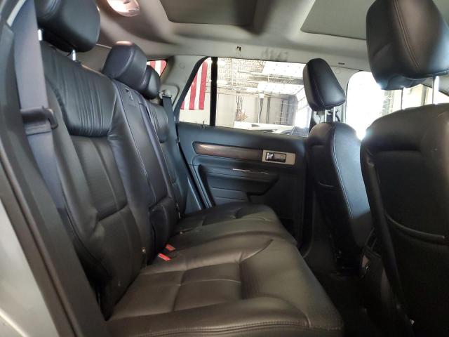 Photo 10 from auction – 2007 LINCOLN MKX with VIN 2LMDU88CX7BJ12316