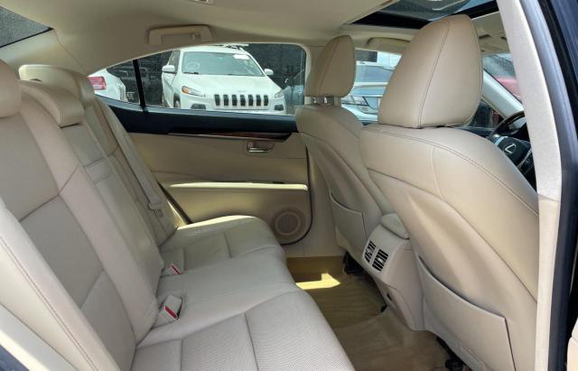 Photo 6 from auction – 2013 LEXUS ES 350 with VIN JTHBK1GGXD2041191