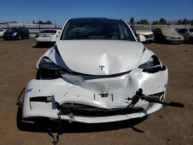 Photo 5 from auction – 2021 TESLA MODEL Y with VIN 5YJYGAEE1MF160050