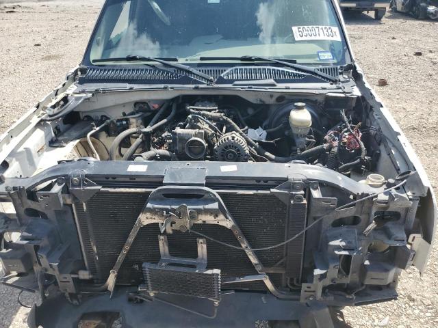 Photo 11 from auction – 2005 CHEVROLET SILVERADO with VIN 2GCEK13T851319878