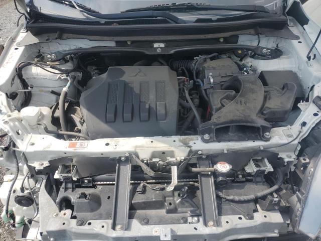 Photo 11 from auction – 2019 MITSUBISHI ECLIPSE CR with VIN JA4AT3AA8KZ035432