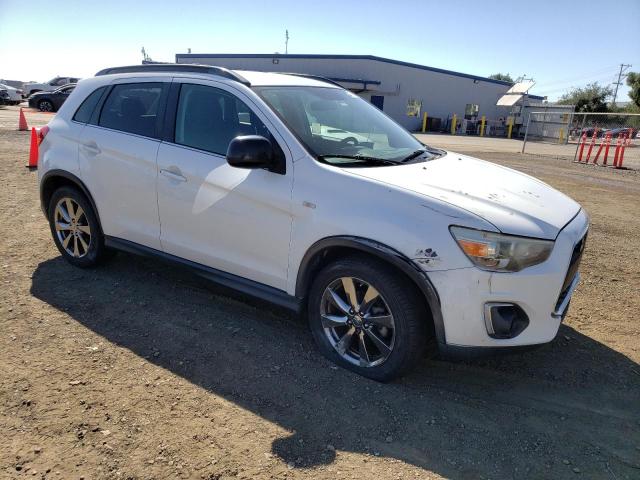 Photo 4 from auction – 2013 MITSUBISHI OUTLANDER with VIN 4A4AP5AU3DE021702