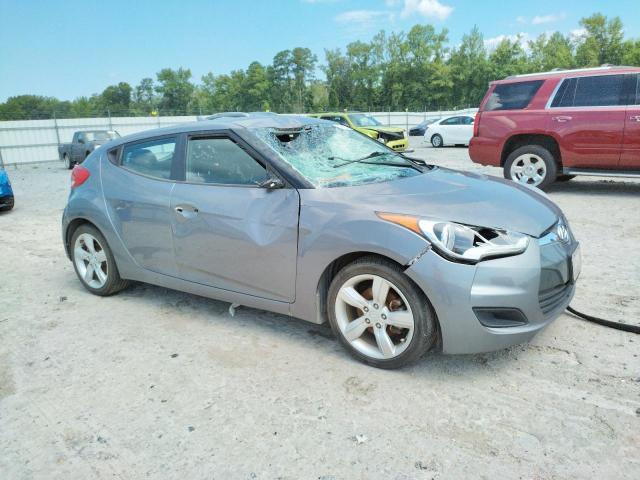Photo 4 from auction – 2015 HYUNDAI VELOSTER with VIN KMHTC6AD5FU226542