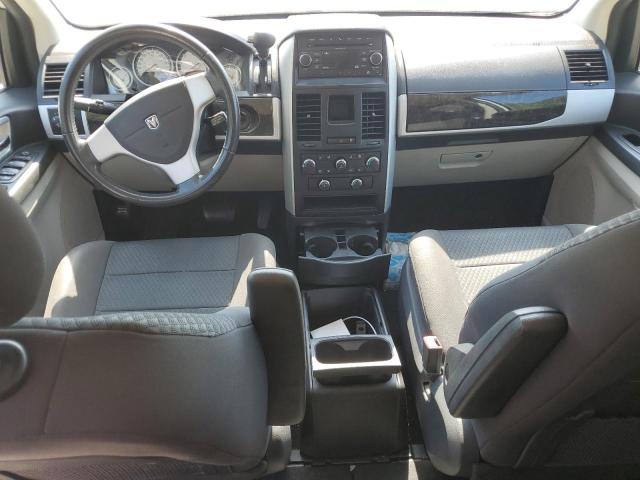 Photo 8 from auction – 2010 DODGE GRAND CARA with VIN 2D4RN5D16AR408165