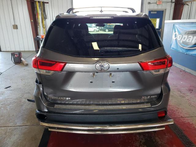 Photo 6 from auction – 2017 TOYOTA HIGHLANDER with VIN 5TDJZRFH4HS507990