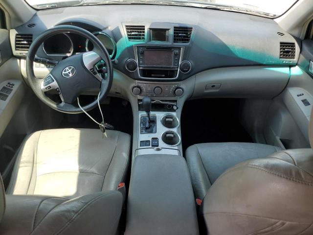Photo 8 from auction – 2013 TOYOTA HIGHLANDER with VIN 5TDZK3EH3DS111047