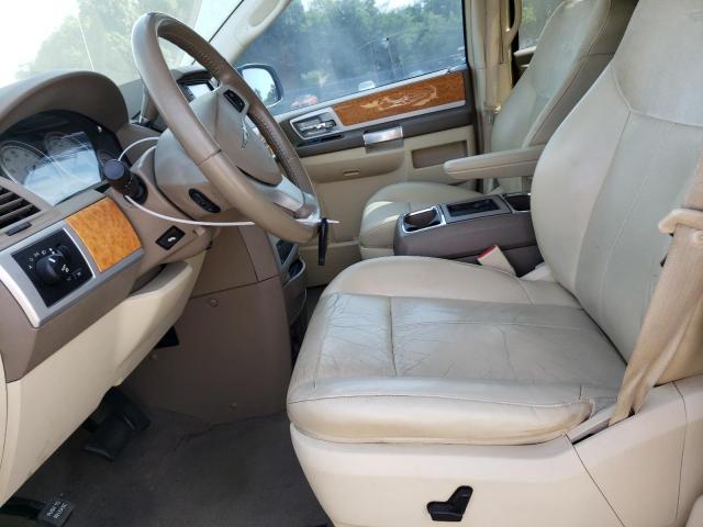 Photo 7 from auction – 2010 CHRYSLER TOWN & COU with VIN 2A4RR6DX8AR206921