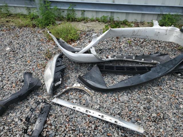Photo 13 from auction – 2016 CHRYSLER TOWN & COU with VIN 2C4RC1BG7GR289148