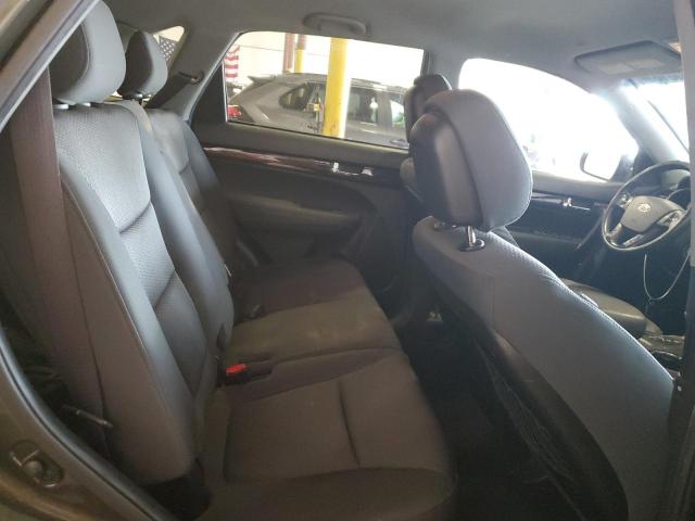 Photo 10 from auction – 2012 KIA SORENTO BA with VIN 5XYKT3A14CG256553