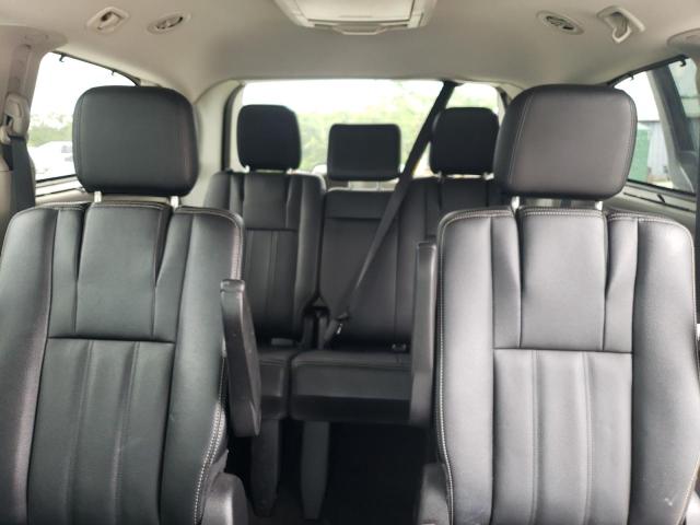 Photo 10 from auction – 2016 CHRYSLER TOWN AND C with VIN 2C4RC1BG5GR302706