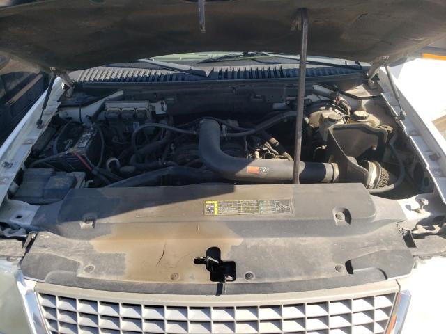 Photo 12 from auction – 2005 FORD EXPEDITION with VIN 1FMFU17565LA58315