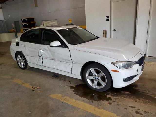 Photo 4 from auction – 2014 BMW 320 I XDRI with VIN WBA3C3C53EPV90123