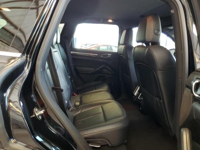 Photo 10 from auction – 2012 PORSCHE CAYENNE with VIN WP1AA2A25CLA09033