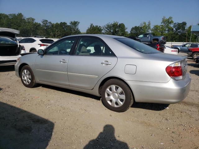 Photo 2 from auction – 2005 TOYOTA CAMRY LE with VIN 4T1BE32K85U568129