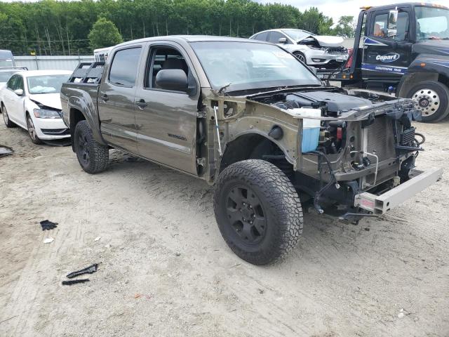 Photo 4 from auction – 2015 TOYOTA TACOMA DOU with VIN 3TMLU4EN5FM172835