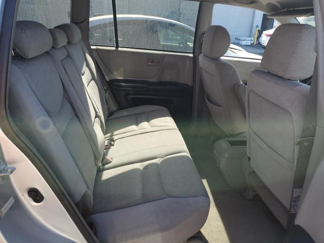 Photo 11 from auction – 2002 TOYOTA HIGHLANDER with VIN JTEGD21A420038979
